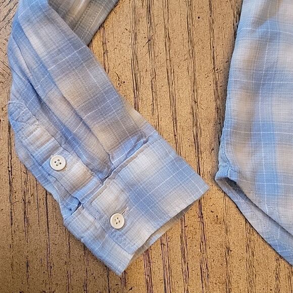 Blue plaid Button down shirt size XS PAIGE 💙 - Picture 6 of 12